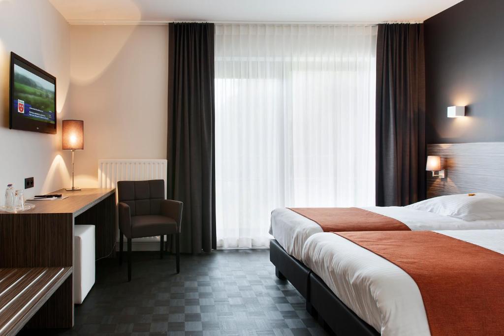 Park Hotel Montreal Мехелен Номер фото