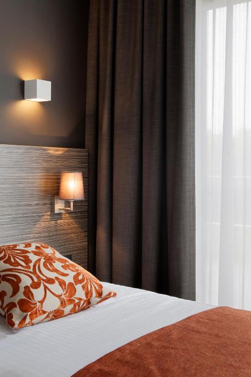 Park Hotel Montreal Мехелен Номер фото